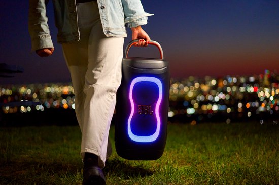 JBL PartyBox 130 - NIEUW - Draadloze Bluetooth Party Speaker - Opvouwbare Handgreep - Spatwaterdicht - LED verlichting - 15 uur - Zwart