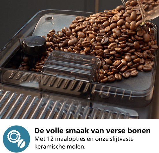 Philips 5400 Series - Espressomachine - 12 Verschillende Dranken - LatteGo Melksysteem - Keramische molen - AquaClean Filter - Volautomatisch - Zwart & Zilver - Koffiemachine met bonen - EP5447/90