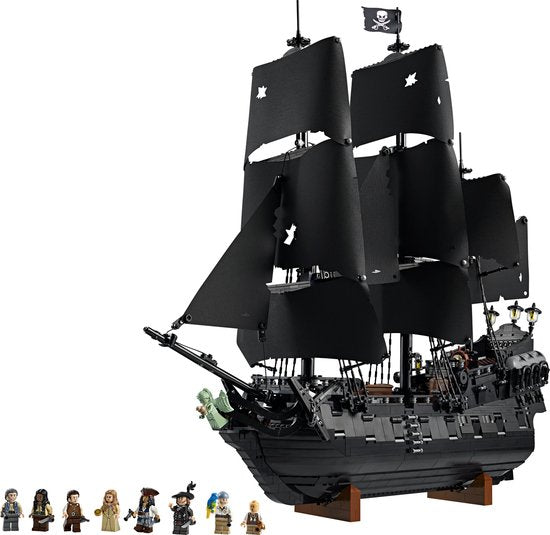LEGO® Icons Pirates of the Caribbean - Het Piratenschip van Kapitein Jack Sparrow - 10365