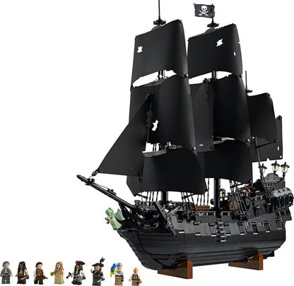 LEGO® Icons Pirates of the Caribbean - Het Piratenschip van Kapitein Jack Sparrow - 10365