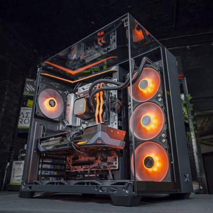 FlowUP Revenger - Gaming PC - AMD Ryzen 7 7800X3D - AMD RX 9070 XT 16GB - 32GB DDR5 RAM - 1TB - Waterkoeling