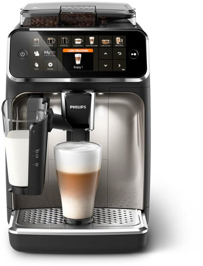 Philips 5400 Series - Espressomachine - 12 Verschillende Dranken - LatteGo Melksysteem - Keramische molen - AquaClean Filter - Volautomatisch - Zwart & Zilver - Koffiemachine met bonen - EP5447/90