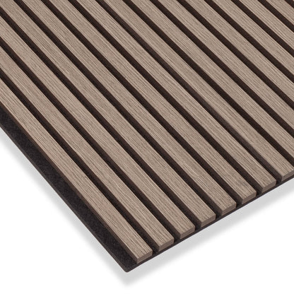 Akustisk vægpanel i lys valnød – 270 × 60 cm