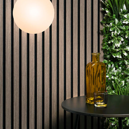 Akustisk vægpanel i lys valnød – 270 × 60 cm