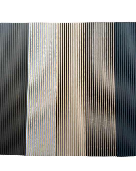 Akustisk vægpanel i røget eg – 270 × 60 cm