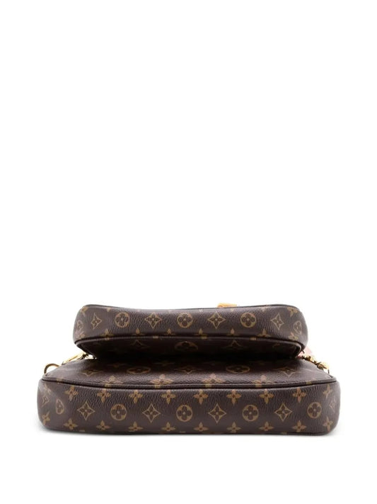 Louis Vuitton Multi Pochette Accessoires-tas met roze schouderriem, 25 cm
