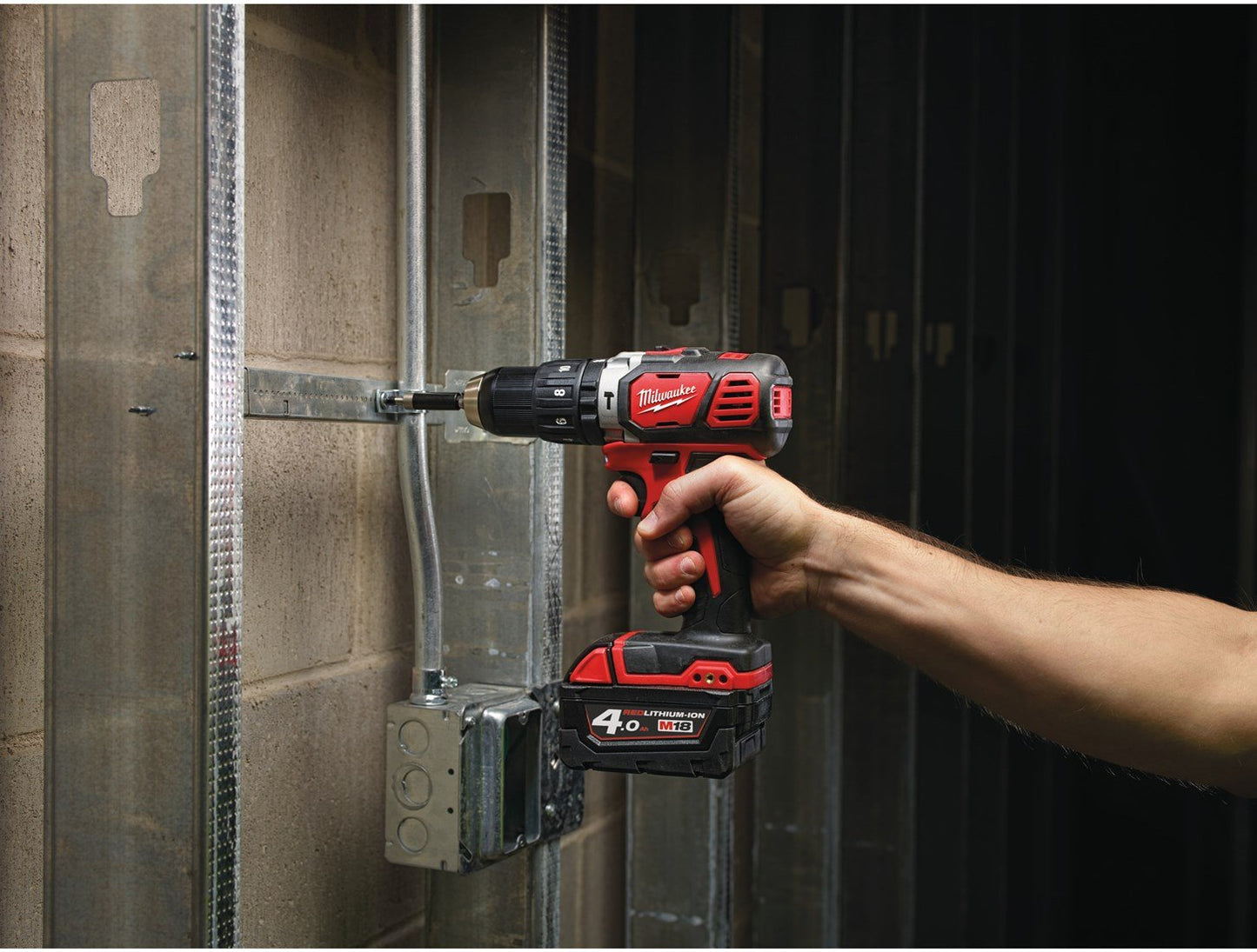 Milwaukee M18 BPD-402C accu Klopboormachine | 18v