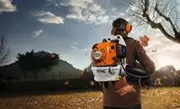 Stihl BR 200 | Lichte ruggedragen benzine bladblazer