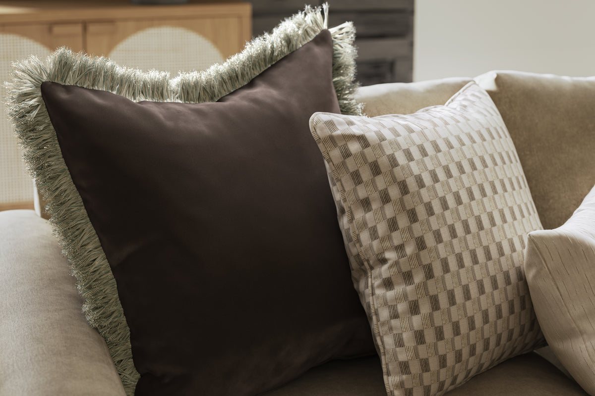 Moderna – 3 Corner 1.5 Right Hand Facing Chs, Feather Flex Interior – Beige