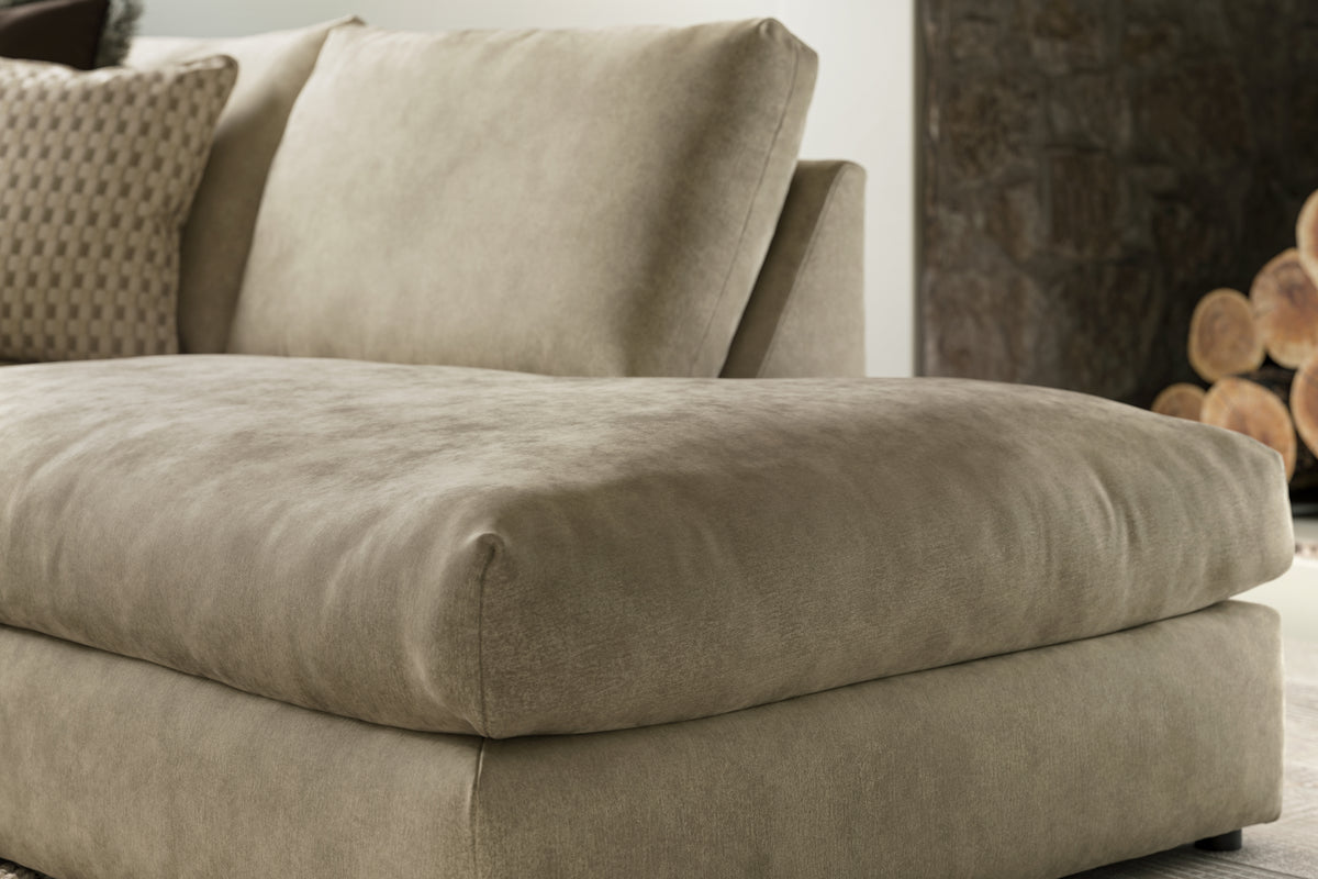 Moderna – 3 Corner 1.5 Right Hand Facing Chs, Feather Flex Interior – Beige