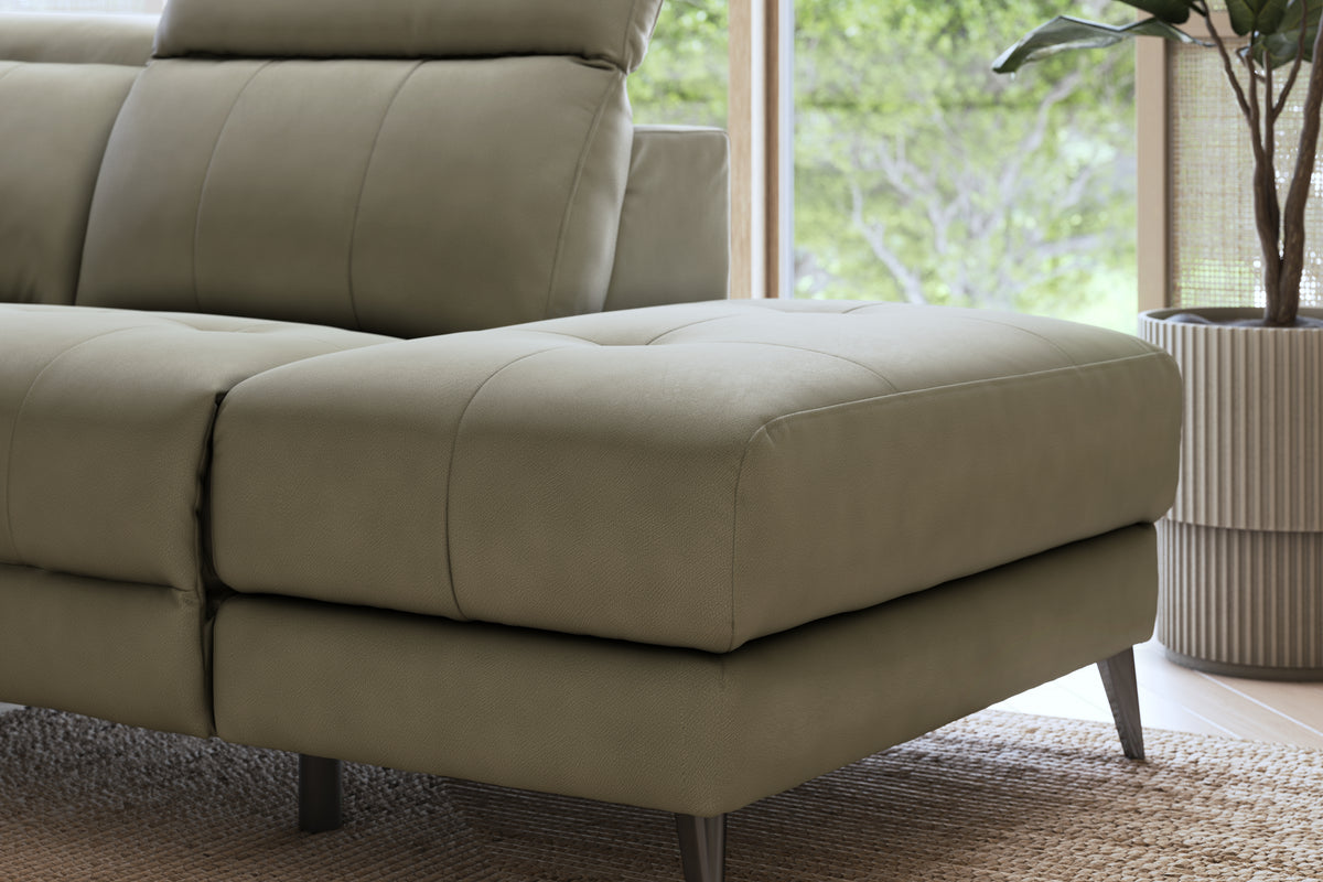 Jax – 3 Cnr 1.5 Chaise, Double Pow Recliner, Headrest & Storage – Brown