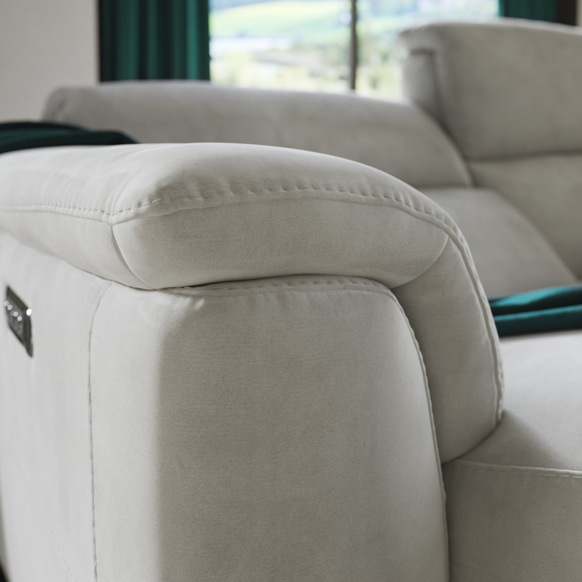 Illinois – 2 Corner 1 Power Recliner Sofa with Power Headrest – Silver